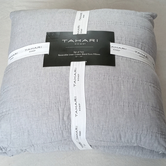 *Relisted* Tahari Home Set of 2 Euro Pillows Shams Pillow Inserts Chambray Blue - Picture 8 of 8